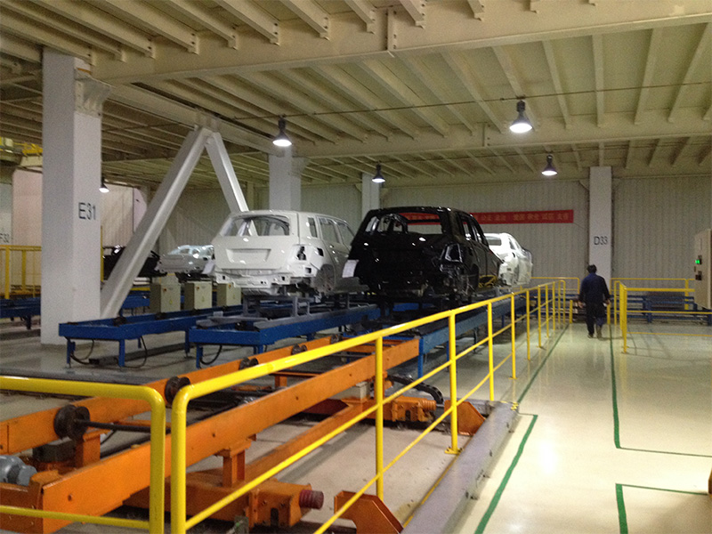 北京奔驰成品装配线1.jpg